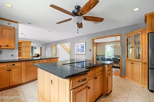 324 W 10th St, Jim Thorpe, PA 18229 - Photo 21