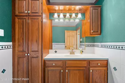  324 W 10th Street, Jim Thorpe, PA 18229 - Photo 59