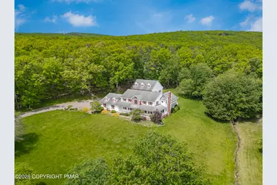  324 W 10th Street, Jim Thorpe, PA 18229 - Photo 5