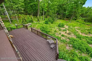 118 Falls Dr, Buck Hill Falls, PA 18323 - Photo 33