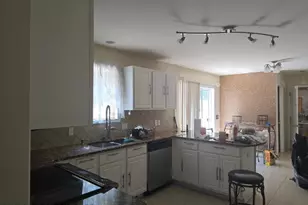 519 Norman Ct, East Stroudsburg, PA 18302 - Photo 9