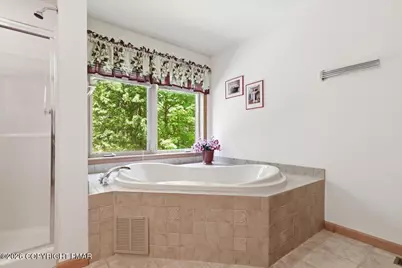  123 Wallenpaupack Drive, Greentown, PA 18426 - Photo 33