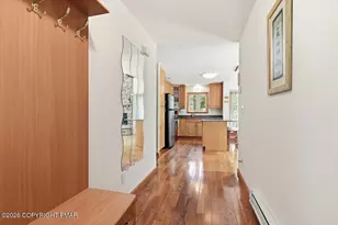 123 Wallenpaupack Dr, Greentown, PA 18426 - Photo 9