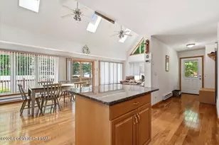 123 Wallenpaupack Dr, Greentown, PA 18426 - Photo 27