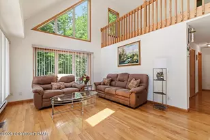 123 Wallenpaupack Dr, Greentown, PA 18426 - Photo 13