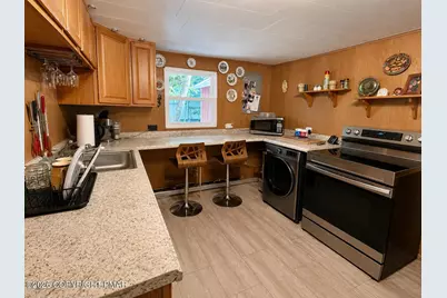  255 Wild Acres Drive, Dingmans Ferry, PA 18328 - Photo 9