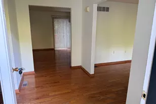 197 Escoll Dr, East Stroudsburg, PA 18301 - Photo 3