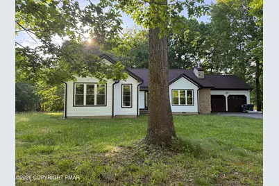  197 Escoll Drive, East Stroudsburg, PA 18301 - Photo 1