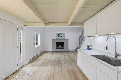  838 Country Place Drive, Tobyhanna, PA 18466 - Photo 13