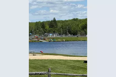  Lake Shore Dr 6, Pocono Lake, PA 18347 - Photo 5