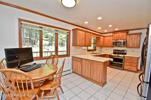 1220 Kroucher Rd, Stroudsburg, PA 18360 - Photo 11