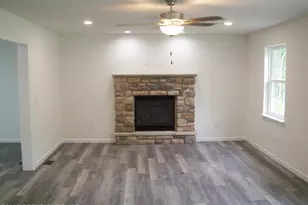 2634 Majestic Ct, East Stroudsburg, PA 18302 - Photo 7