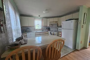 7193 Winnebago Dr, Pocono Lake, PA 18347 - Photo 3
