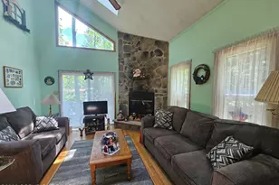 7193 Winnebago Dr, Pocono Lake, PA 18347 - Photo 7