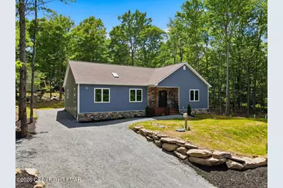  124 Wallenpaupack Drive, Greentown, PA 18426 - Photo 5