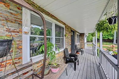  211 Creek Run, East Stroudsburg, PA 18302 - Photo 7