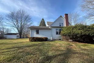 339 E Brown St, East Stroudsburg, PA 18301 - Photo 9