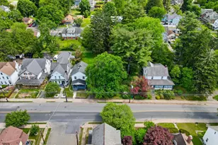 97 E Broad St, East Stroudsburg, PA 18301 - Photo 51