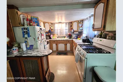  426 South Avenue, Jim Thorpe, PA 18229 - Photo 9
