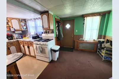  426 South Avenue, Jim Thorpe, PA 18229 - Photo 5