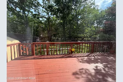  197 Hummingbird Trail, Bushkill, PA 18324 - Photo 25