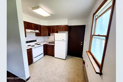  520 Post Hill Road #202, Henryville, PA 18332 - Photo 3