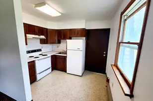 520 Post Hill Rd, Henryville, PA 18332 - Photo 3