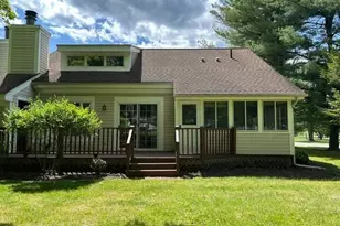 100 Duck Hollow Cir, Stroudsburg, PA 18360 - Photo 7