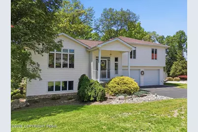  240 Oxford Circle, Stroudsburg, PA 18360 - Photo 7