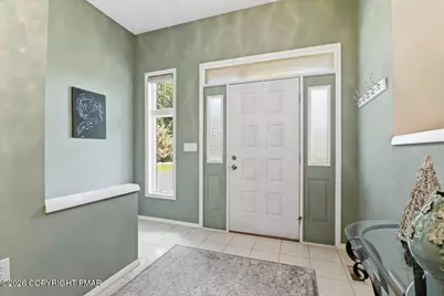  240 Oxford Circle, Stroudsburg, PA 18360 - Photo 11