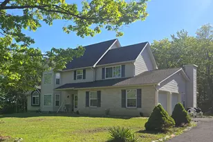 3176 Mountain Terrace Dr, Blakeslee, PA 18610 - Photo 3