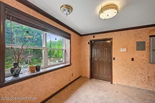 515 Crocus Dr, East Stroudsburg, PA 18301 - Photo 11