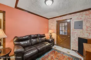 515 Crocus Dr, East Stroudsburg, PA 18301 - Photo 13