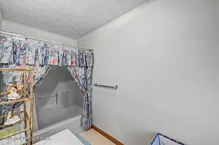 515 Crocus Dr, East Stroudsburg, PA 18301 - Photo 27