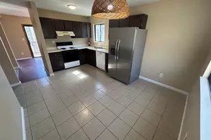 313 Keswick Ave, Bushkill, PA 18324 - Photo 3