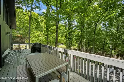  2044 Candlewood Drive, East Stroudsburg, PA 18301 - Photo 11