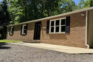 2117 Heathrow Ln, Stroudsburg, PA 18360 - Photo 1