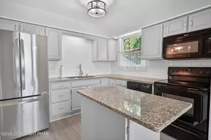 1032 Forest Dr, Stroudsburg, PA 18360 - Photo 25