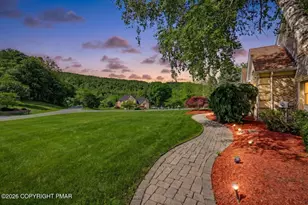 2134 Fox Run Rd, Stroudsburg, PA 18360 - Photo 5