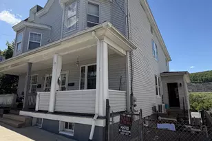 129 E Ridge St, Coaldale, PA 18218 - Photo 3