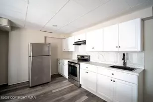 10-12 Beekman St, Wilkes Barre, PA 18702 - Photo 7