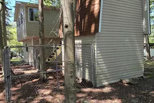 8232 Sunset Dr, Tobyhanna, PA 18466 - Photo 3