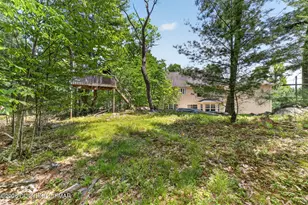 2330 Southridge Dr, East Stroudsburg, PA 18302 - Photo 41