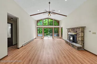  149 Cardinal Drive, Covington Township, PA 18424 - Photo 11