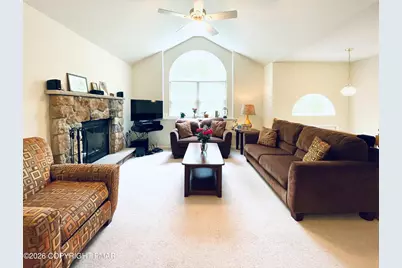 9 Sycamore Circle, Albrightsville, PA 18210 - Photo 5