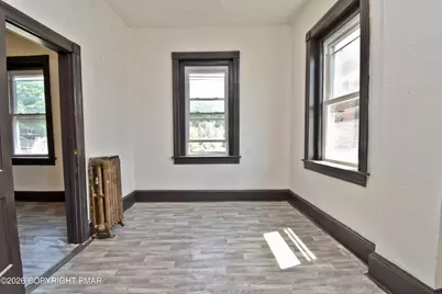  28 S Main Street, Bangor, PA 18013 - Photo 5