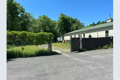  2203 Route 715, Stroudsburg, PA 18360 - Photo 15