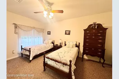  25 Midlake Drive # 301D, Lake Harmony, PA 18624 - Photo 17