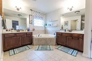 2140 Eagles Landing Dr, Nazareth, PA 18064 - Photo 37