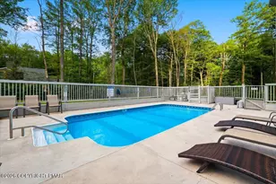 159 Robyn Ln, Pocono Lake, PA 18347 - Photo 7